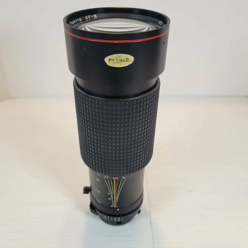 Tokina MF 100-300mm f4 AT-X SD Telephoto Zoom Lens for Minolta MD / MC w Case